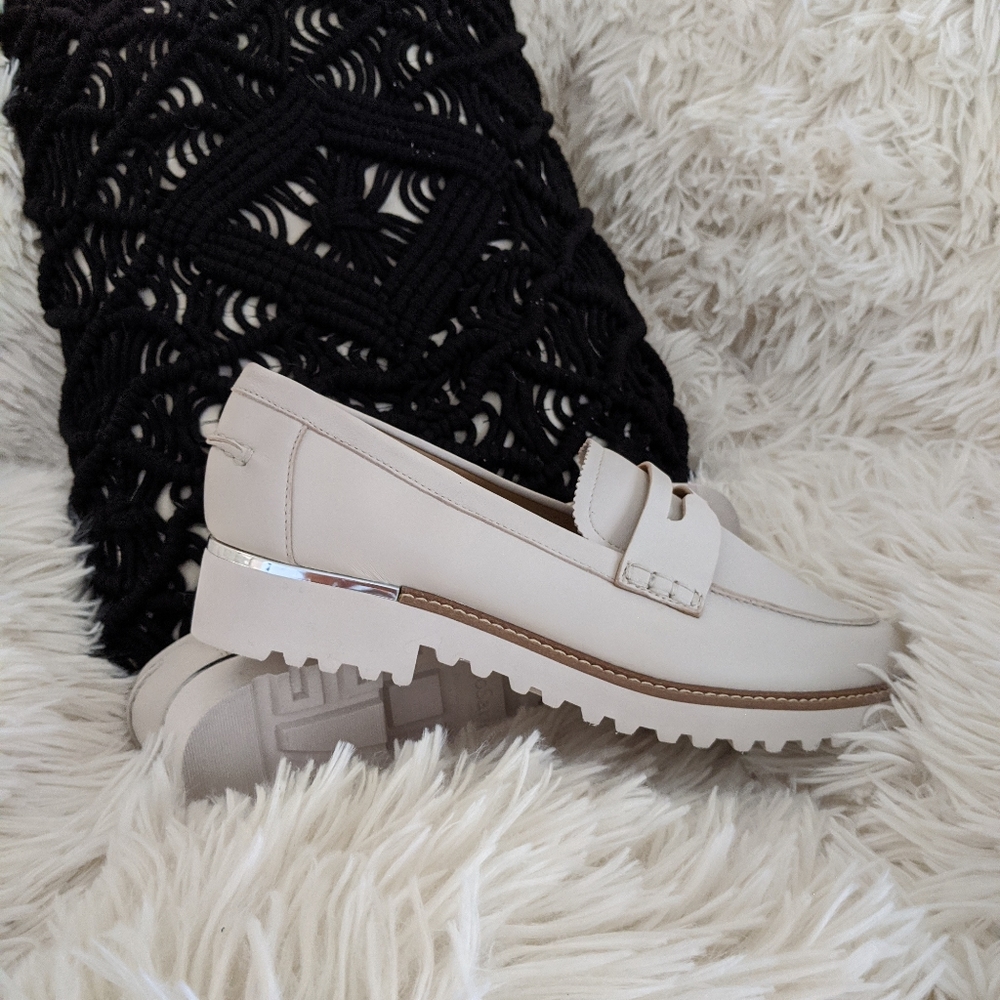 NWOT Franco Sarto Cedra Loafer, Metallic Accents - Picture 6 of 10